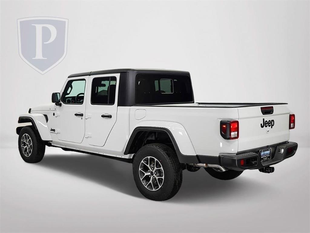 new 2024 Jeep Gladiator car, priced at $41,149