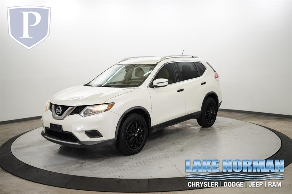 used 2016 Nissan Rogue car, priced at $10,997