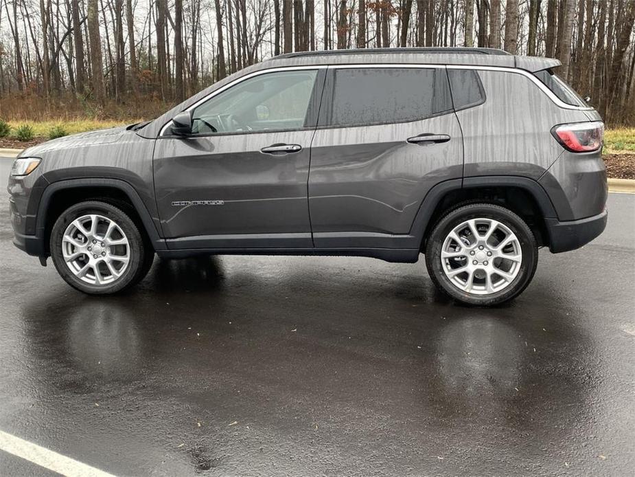 new 2024 Jeep Compass car, priced at $36,280
