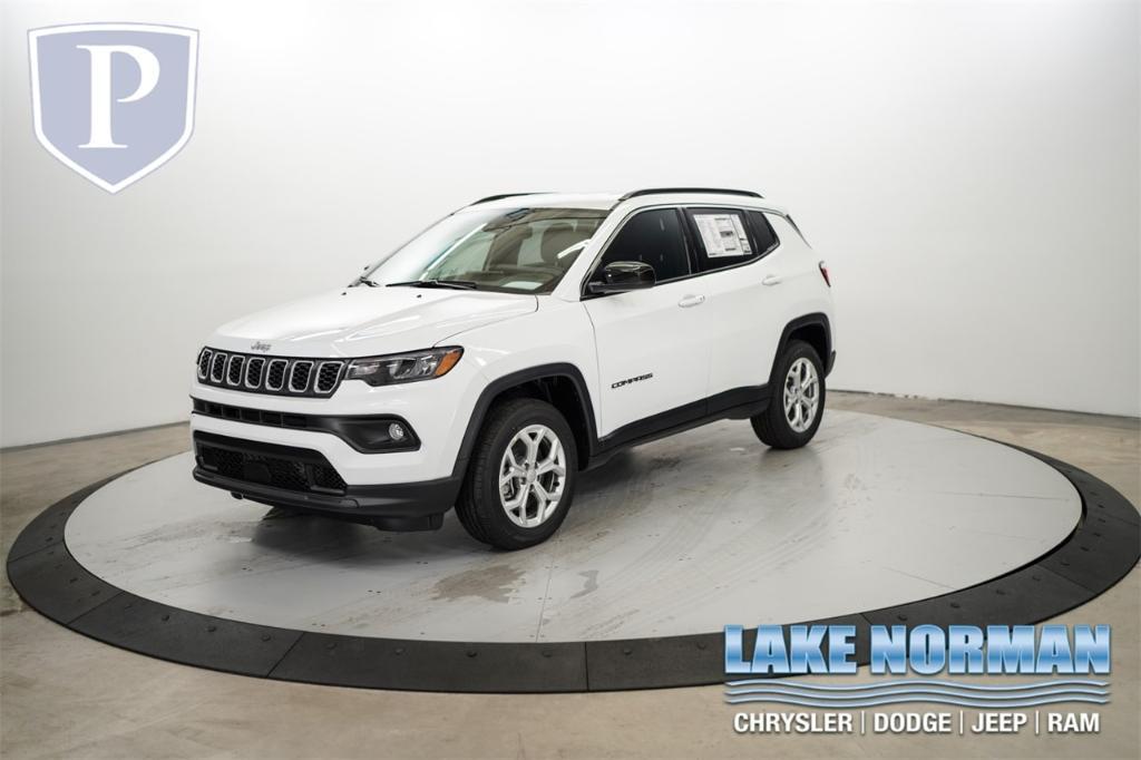 new 2024 Jeep Compass car, priced at $27,496
