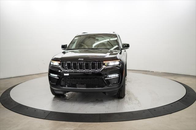 new 2024 Jeep Grand Cherokee car, priced at $49,155