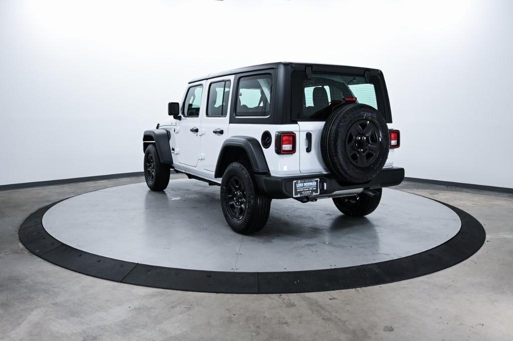 new 2025 Jeep Wrangler car, priced at $40,555