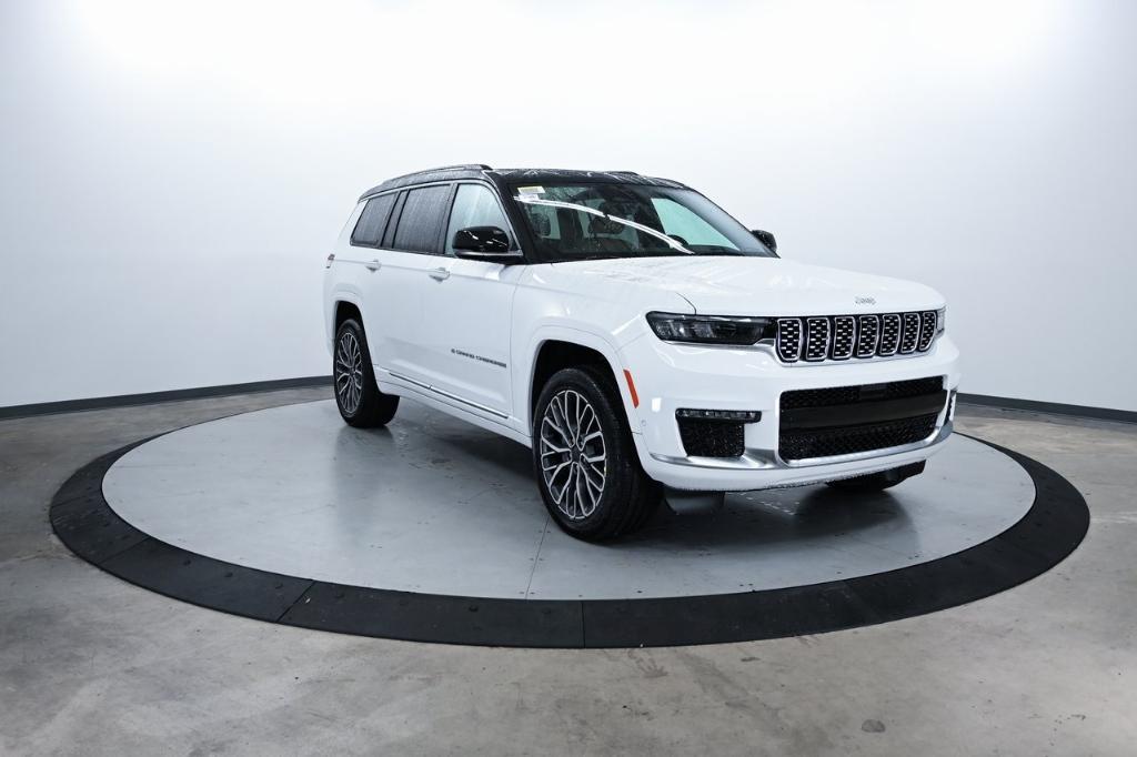 new 2025 Jeep Grand Cherokee L car, priced at $65,605