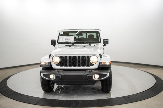 new 2024 Jeep Gladiator car, priced at $44,261