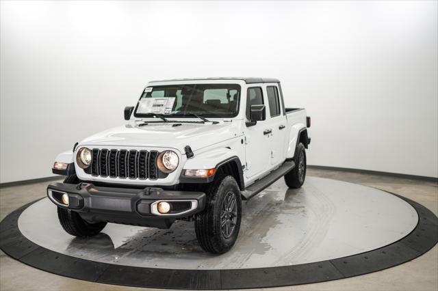 new 2024 Jeep Gladiator car, priced at $44,261