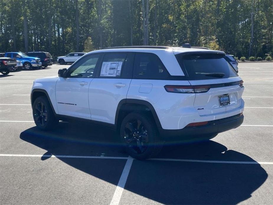 new 2025 Jeep Grand Cherokee car, priced at $46,080