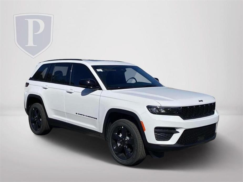 new 2025 Jeep Grand Cherokee car, priced at $46,080