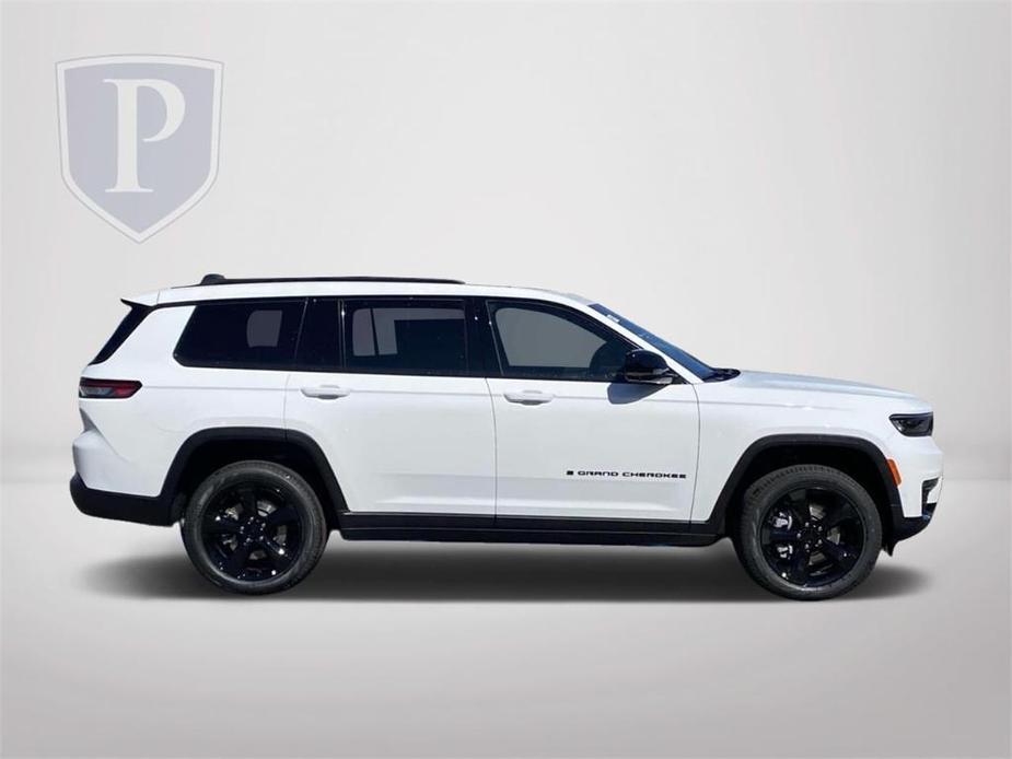 new 2025 Jeep Grand Cherokee car, priced at $46,080