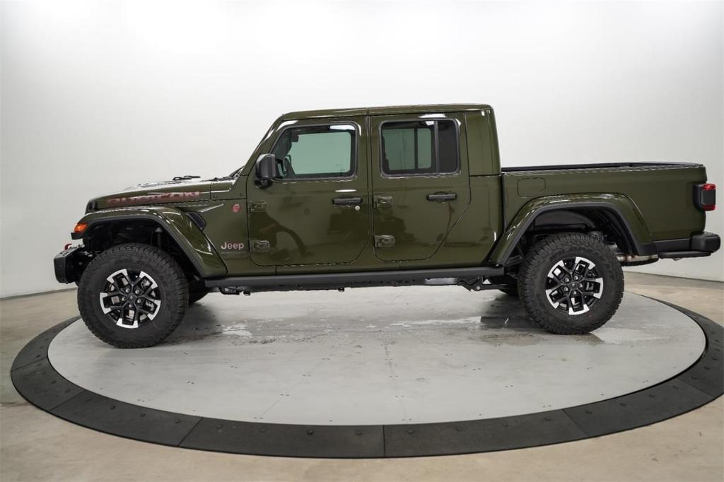 new 2024 Jeep Gladiator car, priced at $49,865