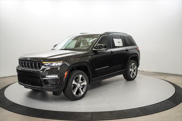 new 2024 Jeep Grand Cherokee car, priced at $52,674