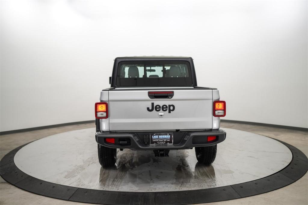 new 2024 Jeep Gladiator car, priced at $38,396