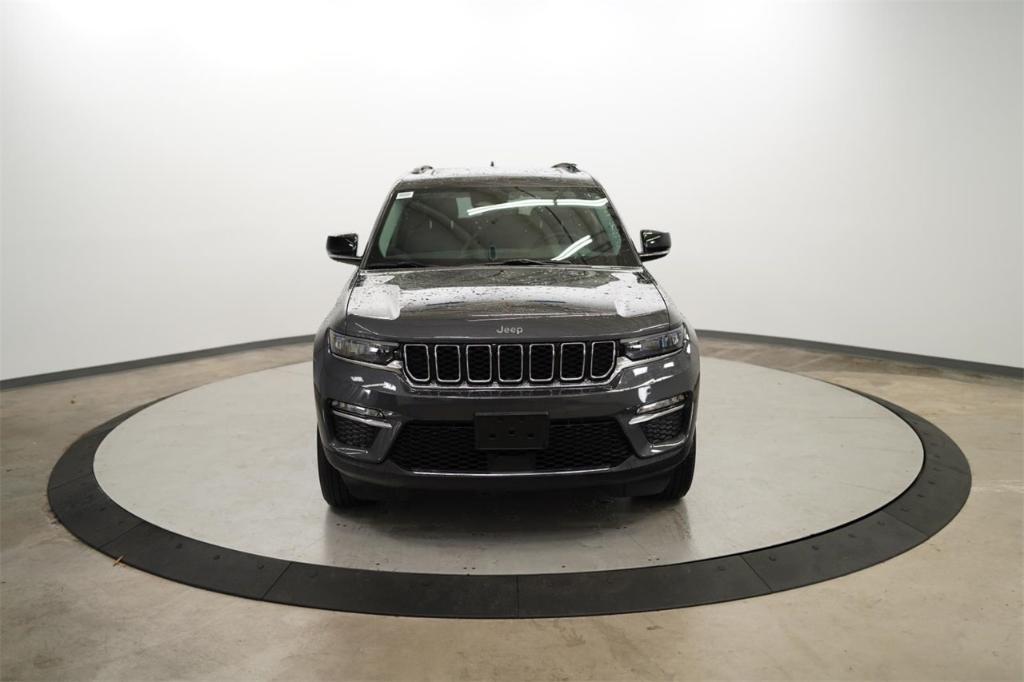 used 2022 Jeep Grand Cherokee car, priced at $33,500