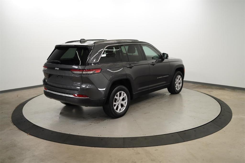 used 2022 Jeep Grand Cherokee car, priced at $33,500