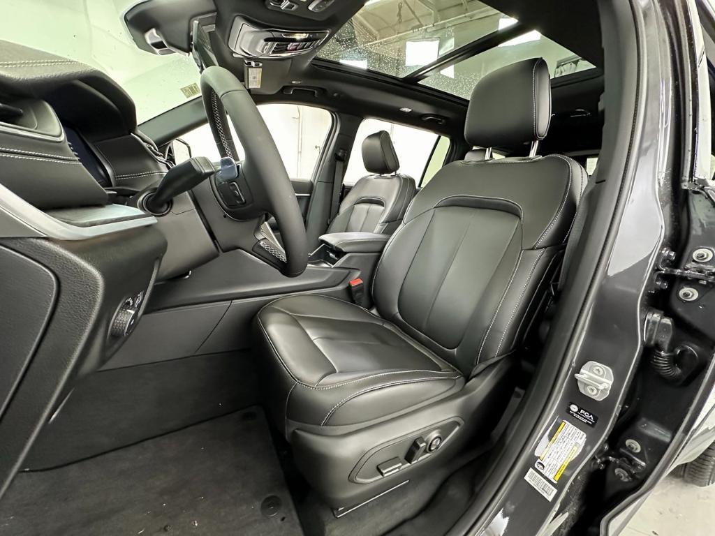 new 2025 Jeep Grand Cherokee L car, priced at $48,635