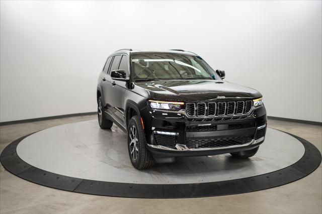 new 2024 Jeep Grand Cherokee L car, priced at $49,622