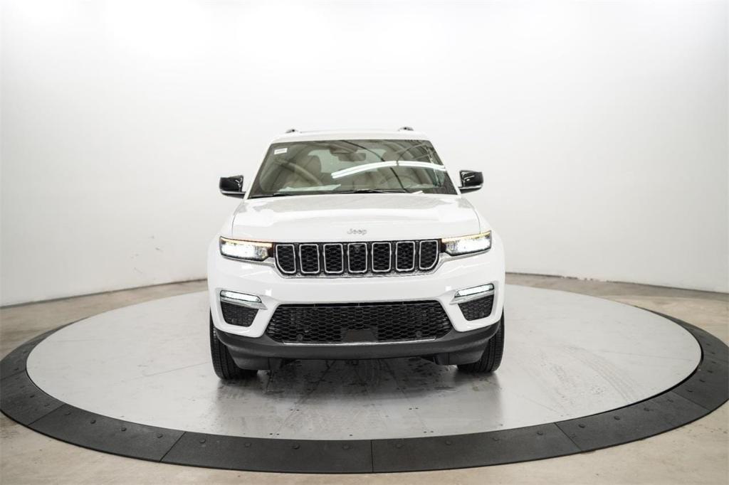 new 2024 Jeep Grand Cherokee car, priced at $42,785