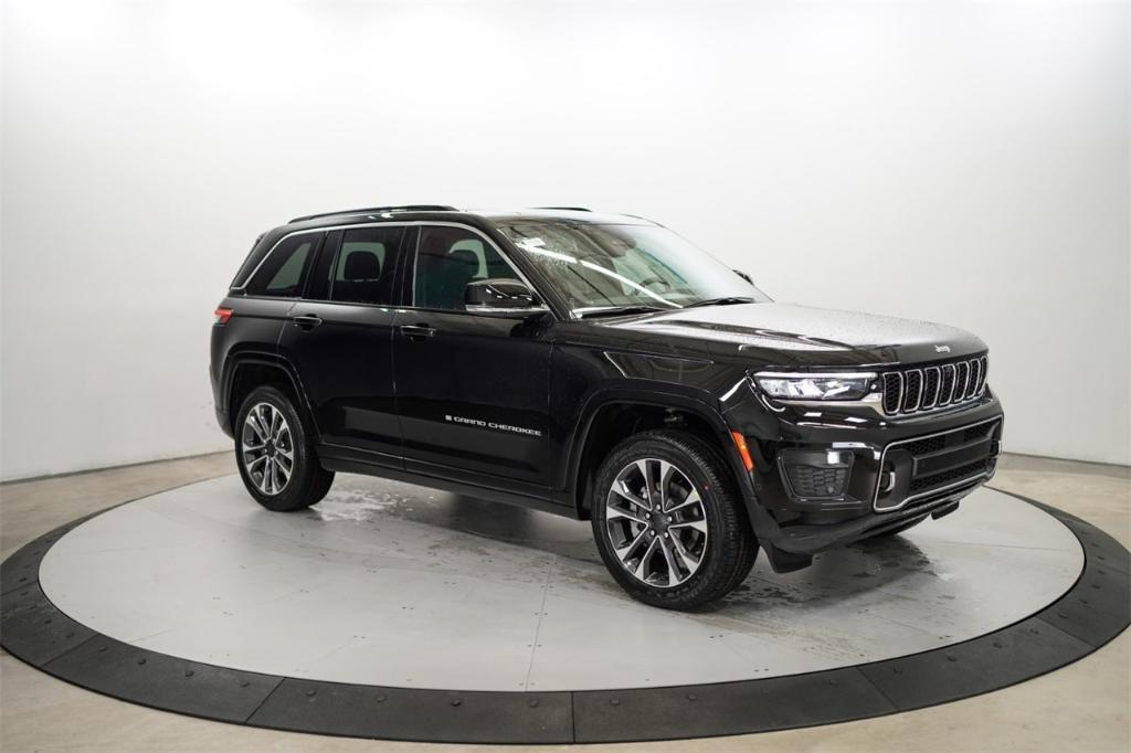 new 2024 Jeep Grand Cherokee car, priced at $57,029