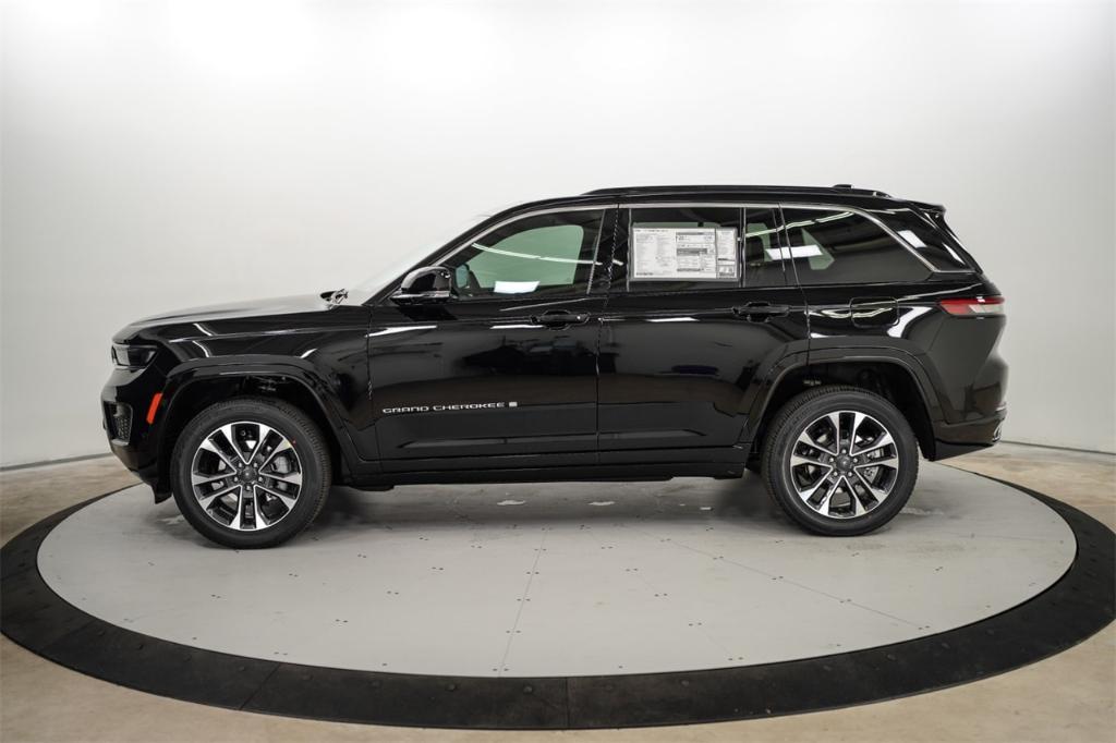 new 2024 Jeep Grand Cherokee car, priced at $53,527