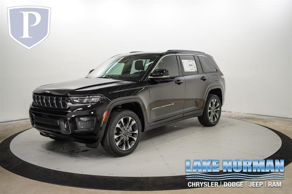 new 2024 Jeep Grand Cherokee car, priced at $53,527