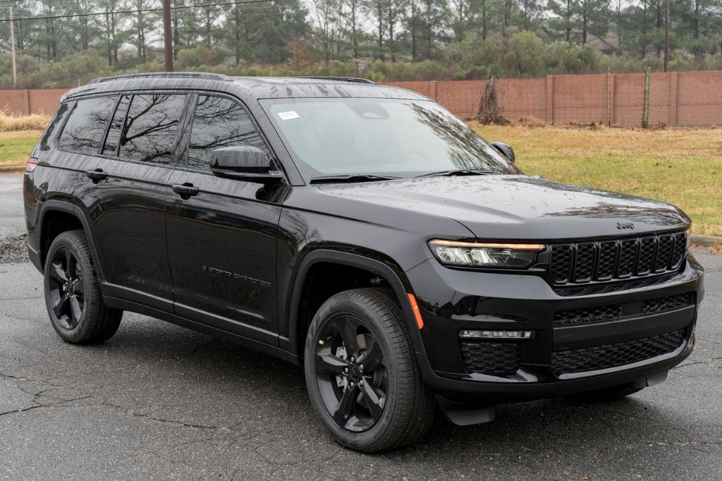 new 2025 Jeep Grand Cherokee L car, priced at $49,630