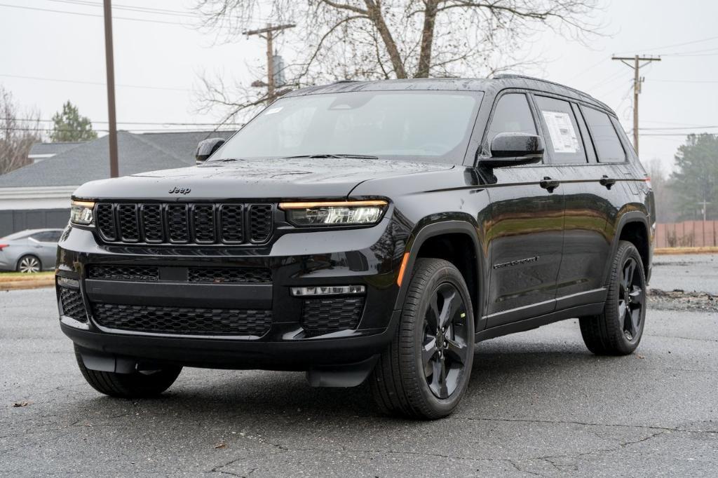 new 2025 Jeep Grand Cherokee L car, priced at $49,630