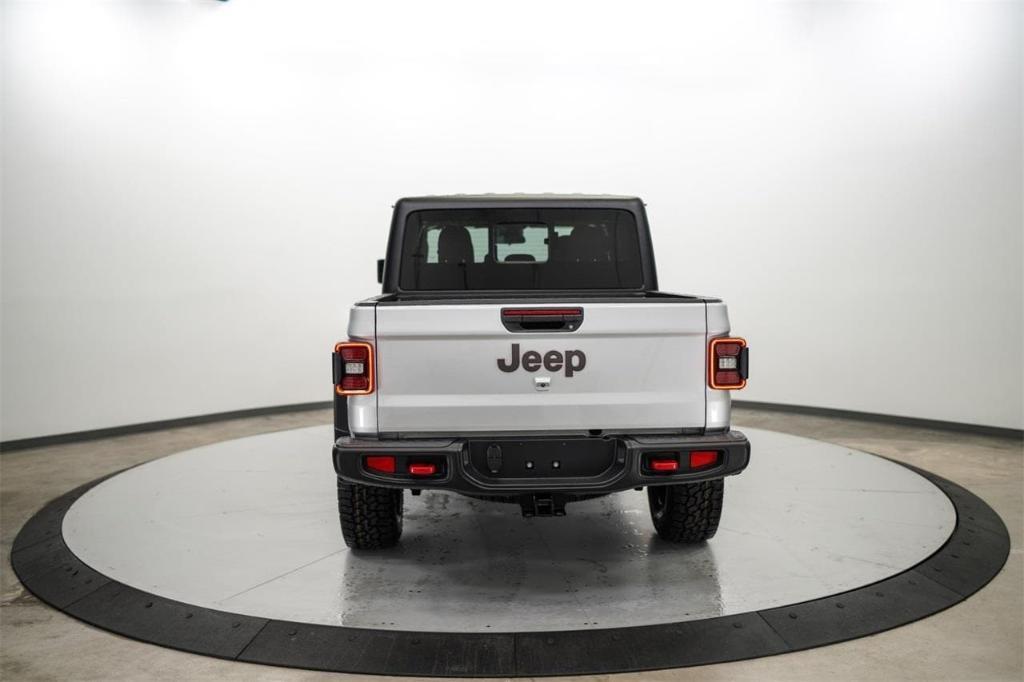 new 2024 Jeep Gladiator car, priced at $44,244