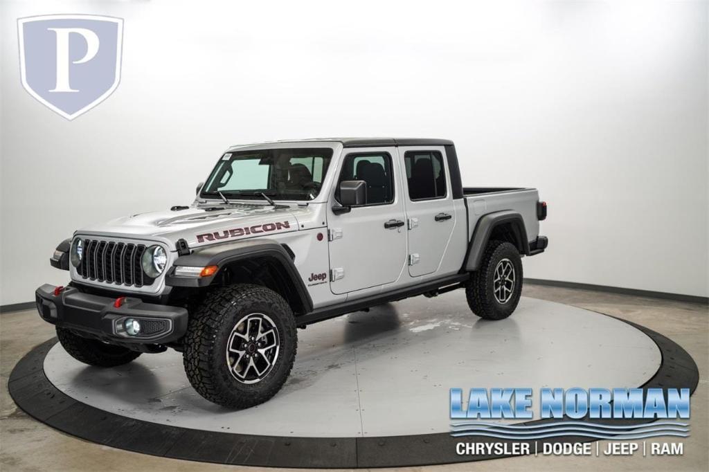 new 2024 Jeep Gladiator car, priced at $44,244