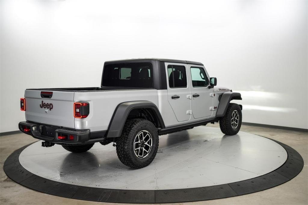 new 2024 Jeep Gladiator car, priced at $44,244