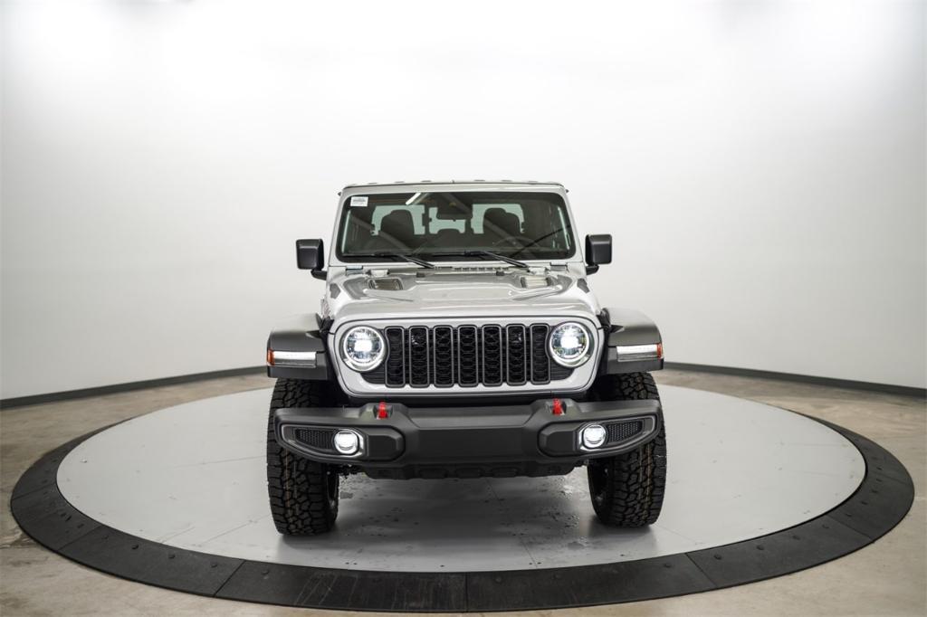 new 2024 Jeep Gladiator car, priced at $50,525