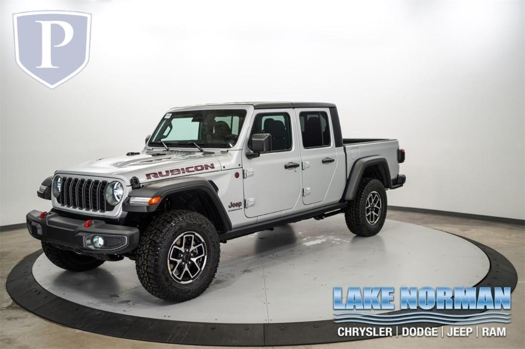 new 2024 Jeep Gladiator car, priced at $50,525