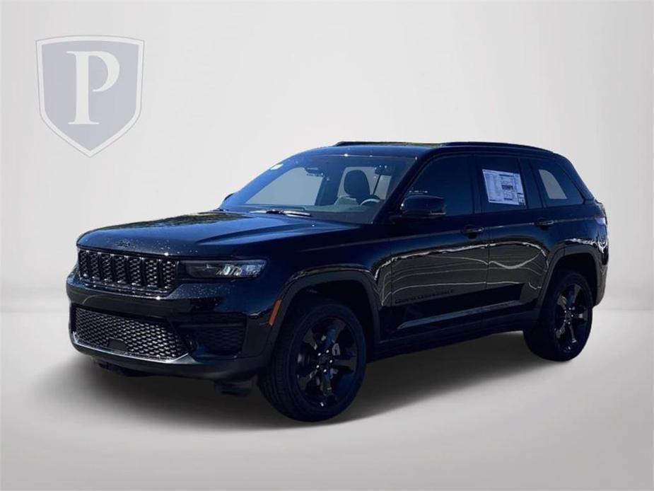 new 2025 Jeep Grand Cherokee car, priced at $43,425