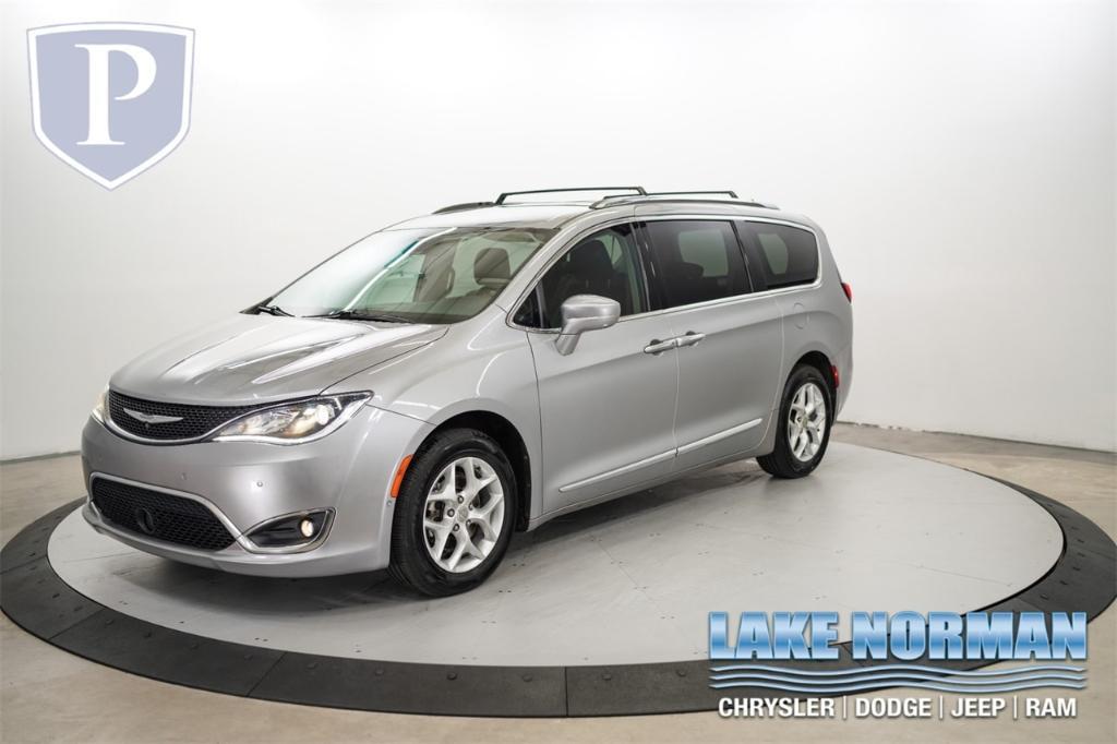 used 2018 Chrysler Pacifica car, priced at $15,000