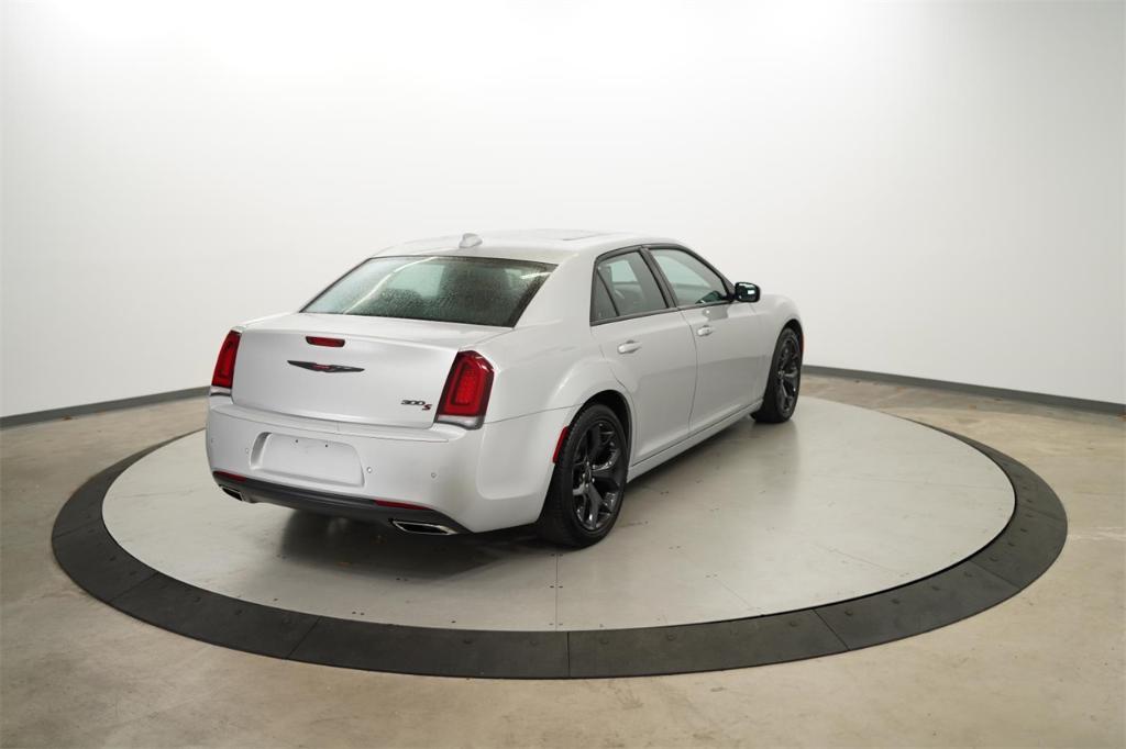 used 2022 Chrysler 300 car, priced at $22,000