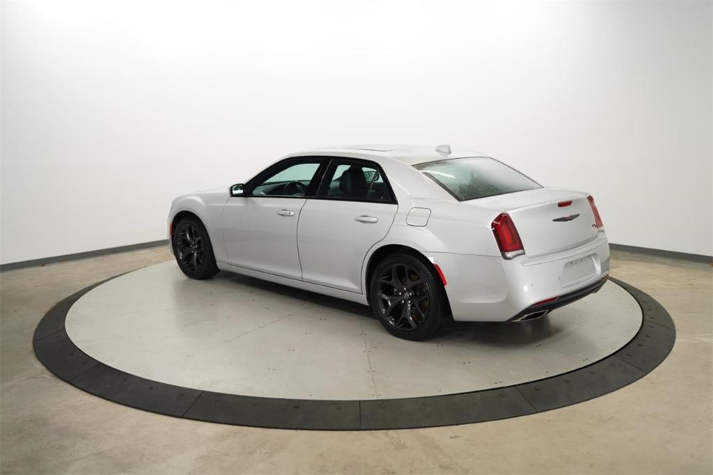 used 2022 Chrysler 300 car, priced at $22,000