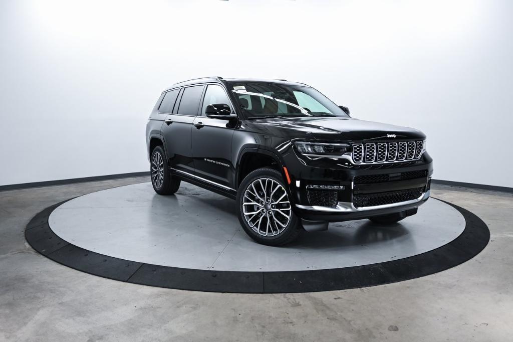 new 2025 Jeep Grand Cherokee L car, priced at $65,450