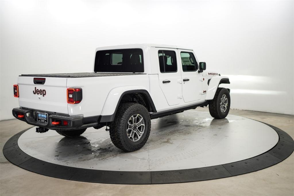 new 2024 Jeep Gladiator car, priced at $53,682