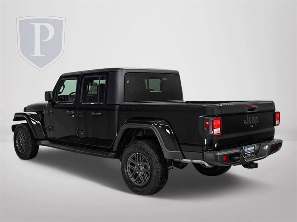 new 2024 Jeep Gladiator car, priced at $40,724