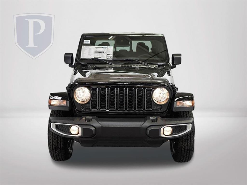 new 2024 Jeep Gladiator car, priced at $40,724