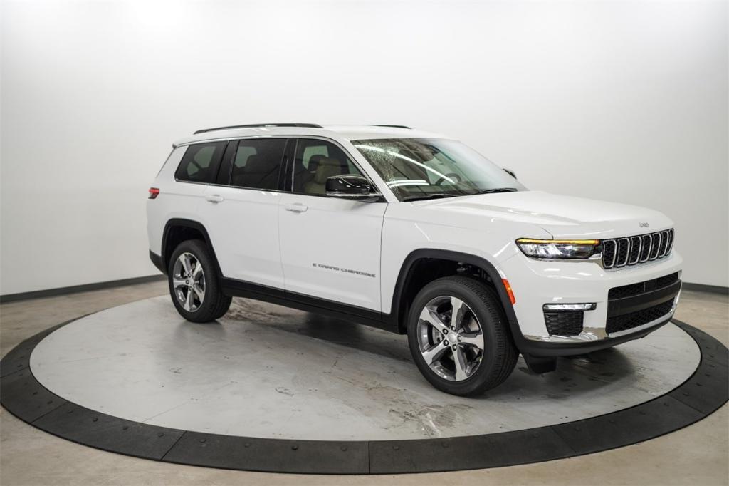 new 2024 Jeep Grand Cherokee L car, priced at $45,788