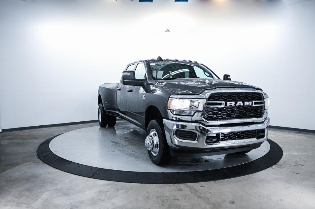 new 2024 Ram 3500 car, priced at $59,705