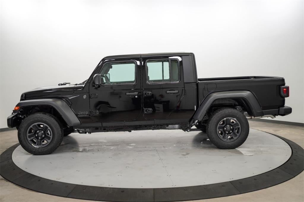 new 2024 Jeep Gladiator car, priced at $38,396