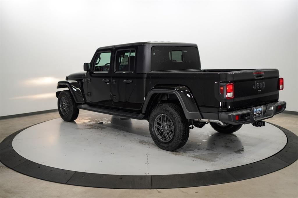 new 2024 Jeep Gladiator car, priced at $46,296