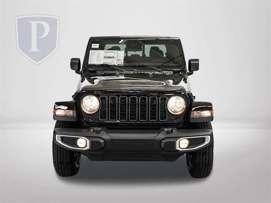 new 2024 Jeep Gladiator car, priced at $43,296