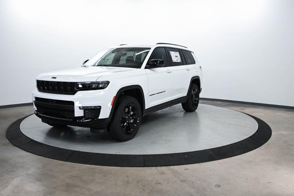 new 2025 Jeep Grand Cherokee L car, priced at $51,960