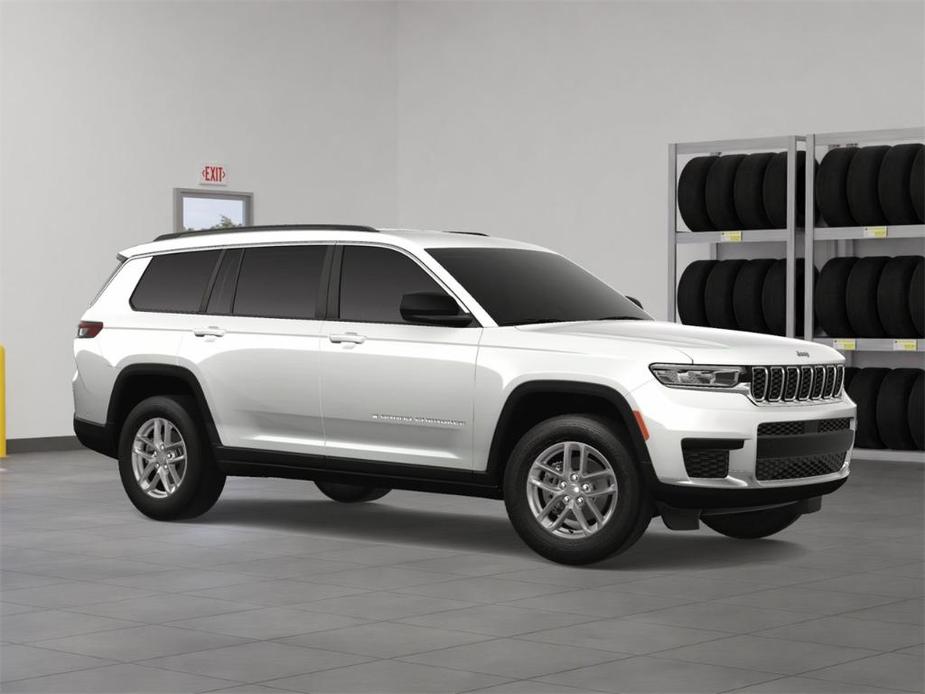 new 2024 Jeep Grand Cherokee L car, priced at $33,489