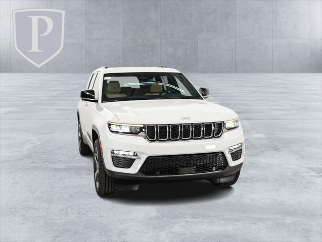 new 2024 Jeep Grand Cherokee car, priced at $48,489