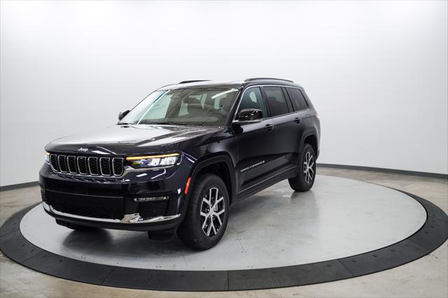 new 2024 Jeep Grand Cherokee L car, priced at $49,622