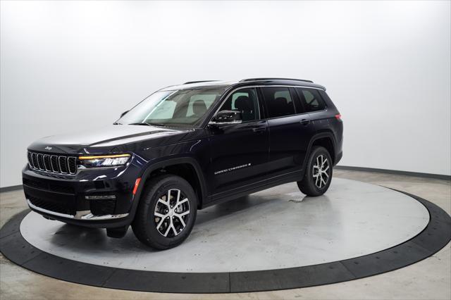 new 2024 Jeep Grand Cherokee L car, priced at $49,622