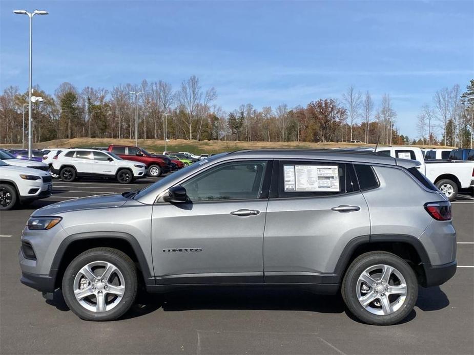 new 2024 Jeep Compass car, priced at $33,041