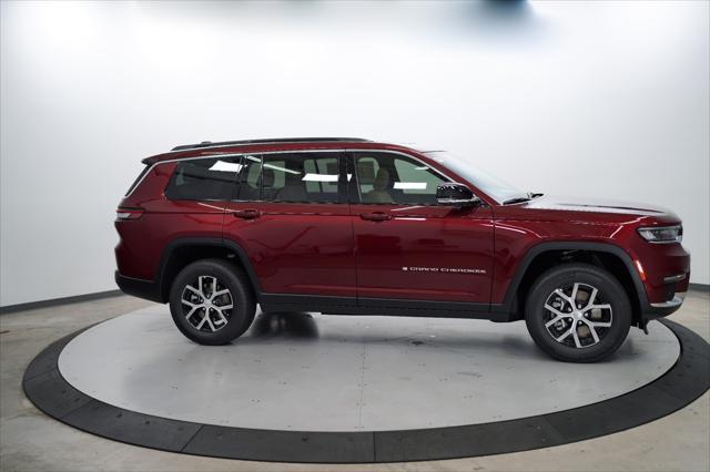 new 2024 Jeep Grand Cherokee L car, priced at $53,575